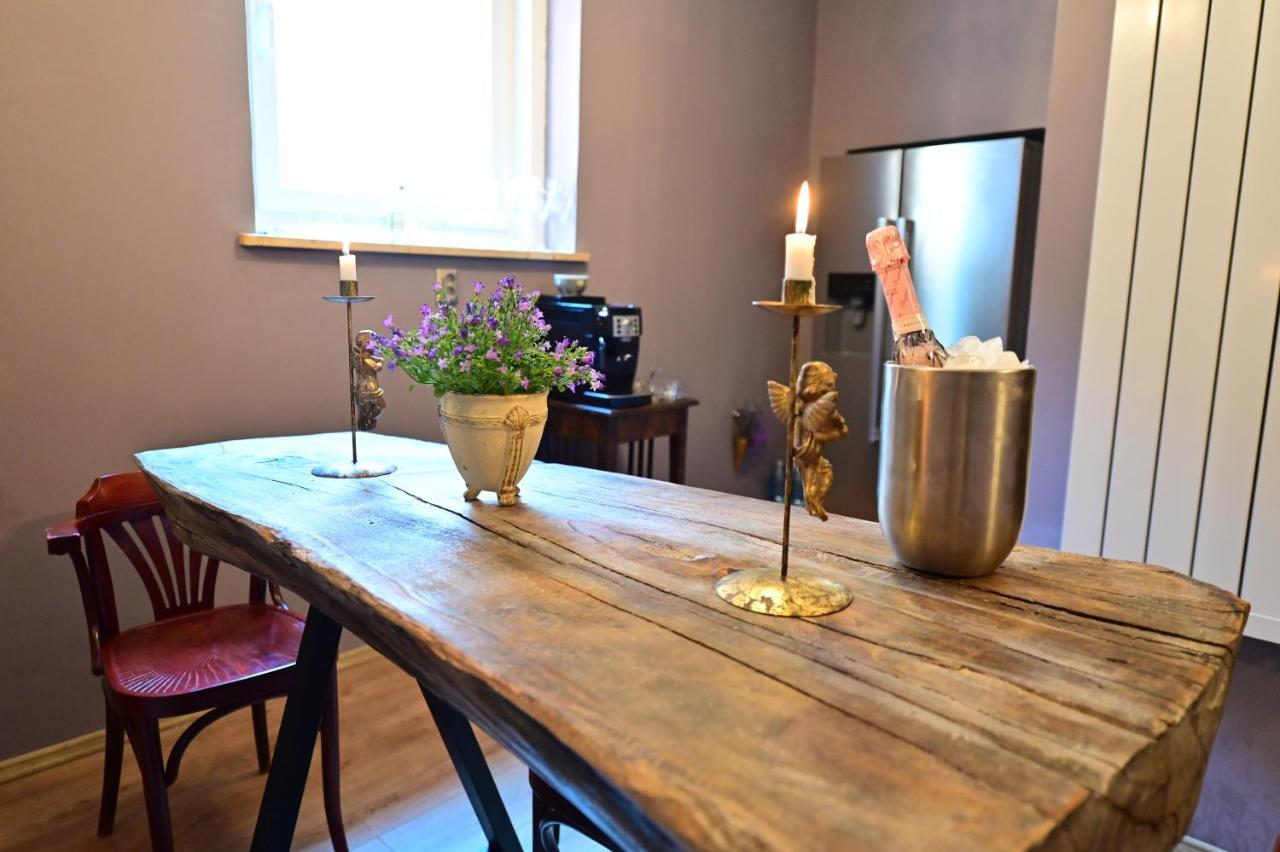 Lovely 2 Bedroom Apartment In Historic City Center シビウ エクステリア 写真